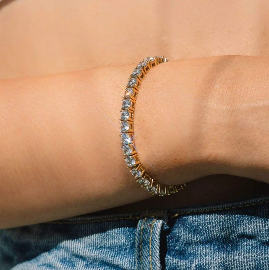 Guld tennisarmband